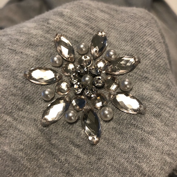 H&M | Embellished Crewneck Sweater - Picture 4 of 6